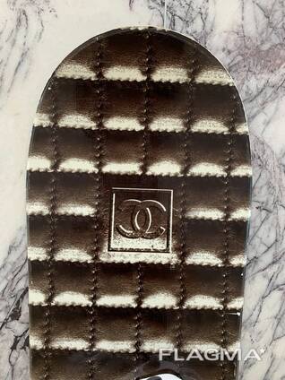 Snowboard White &amp; Brown 148cm RRP With Bindings
