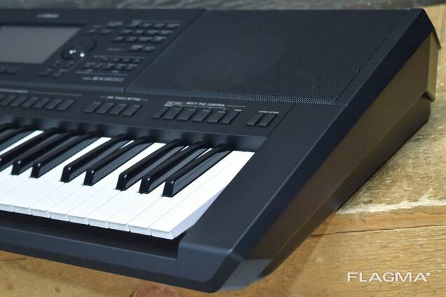 Yamaha PSRSX900 61-Key Arranger Workstation